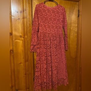 Dainty jewells dress (not on website anymore)